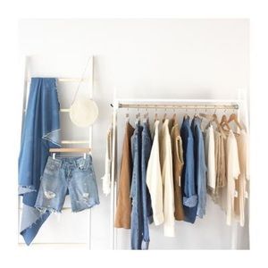 Meet your Posher, Mia